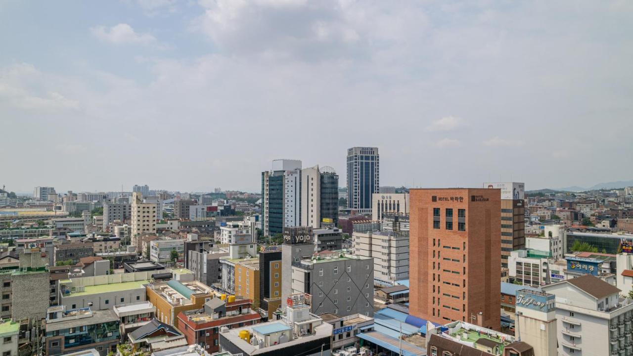 Hotel Barahan Jeonju Zewnętrze zdjęcie