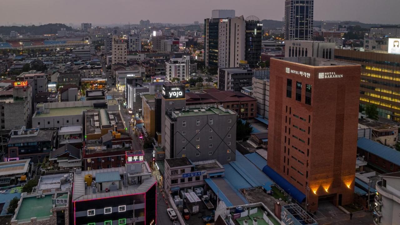 Hotel Barahan Jeonju Zewnętrze zdjęcie